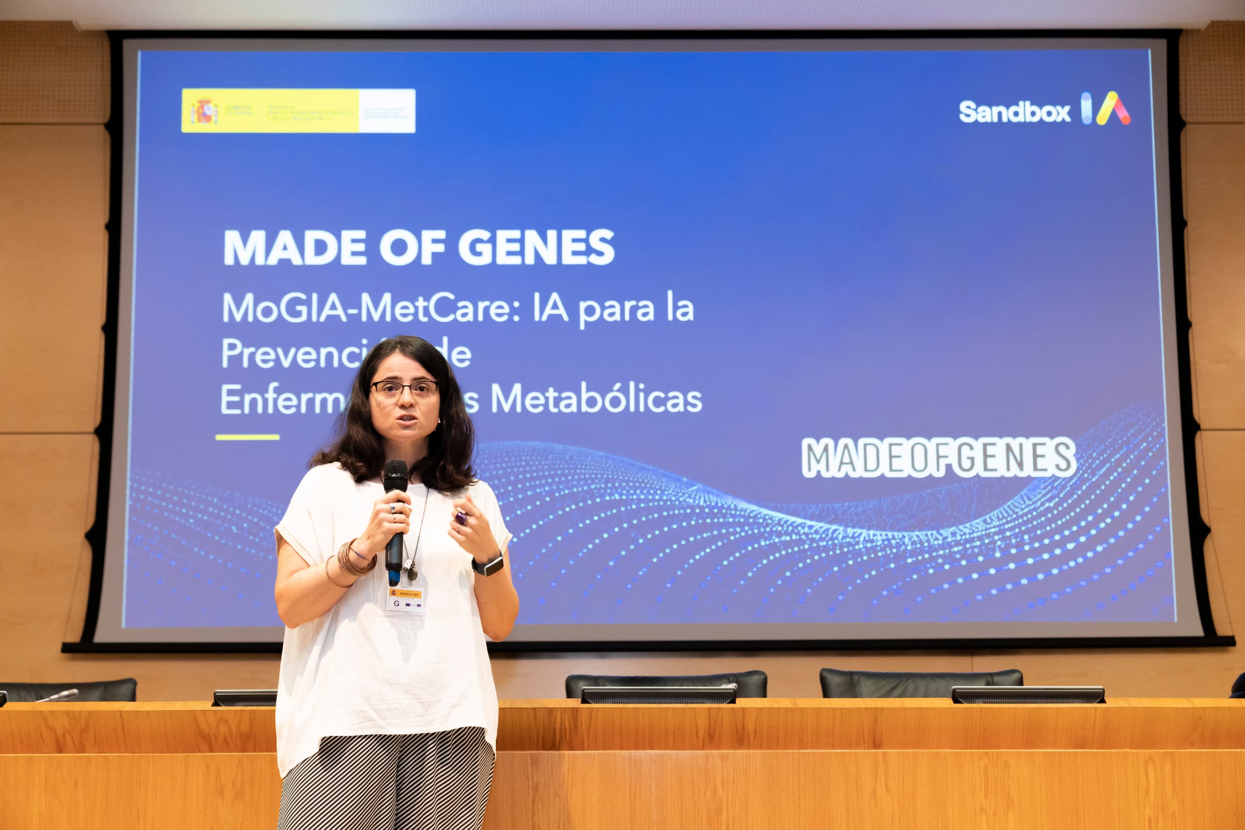 María Díez, QARA Lead at Genomcore, presenting the Made of Genes and Genomcore solution at the EU AI Sandbox closing ceremony